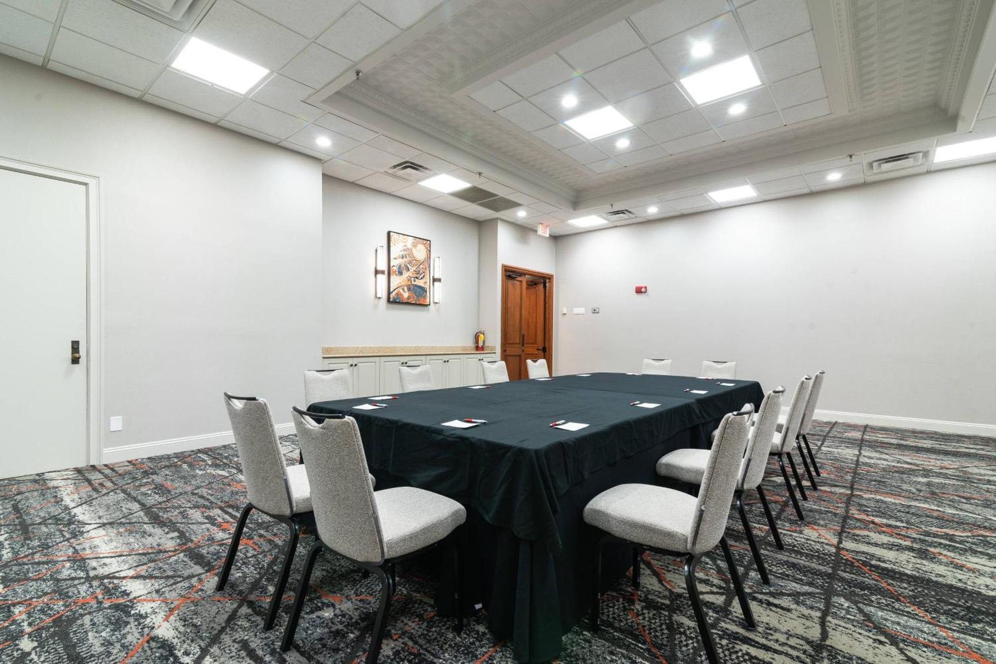 Готель Columbus Marriott Екстер'єр фото